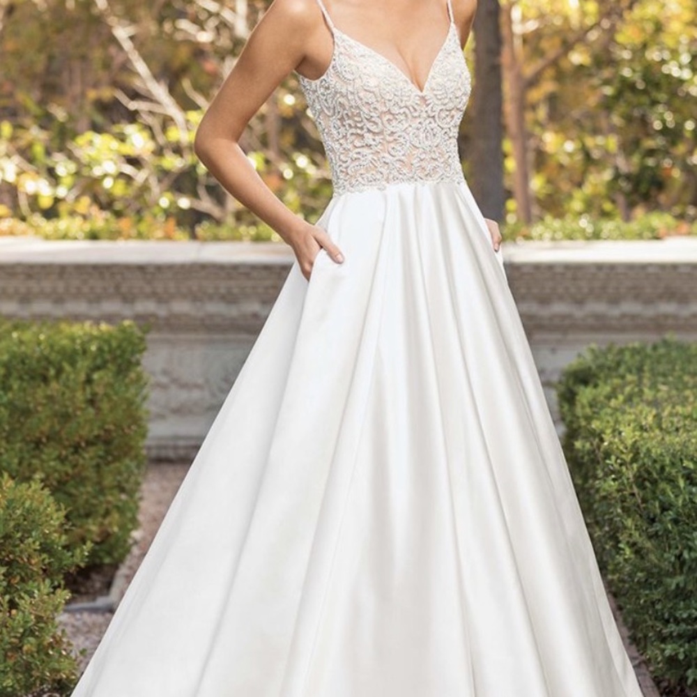 Casablanca Bridal Dress #2347